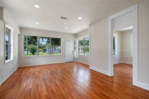 125 TUSCARORA STREET, LAKELAND, FL 33805 Sold 10/31/24