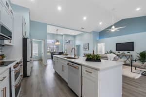 713 SILVERSMITH CIRCLE, LAKE MARY, FL 32746 Sold 05/02/25