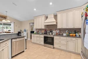166 ACADEMY OAKS PLACE, ALTAMONTE SPRINGS, FL 32714 Sold 09/09/24