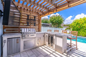 8031 POND APPLE DRIVE, WINTER GARDEN, FL 34787 Sold 09/06/24