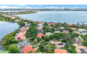 8176 LAKE SERENE DRIVE, ORLANDO, FL 32836 Sold 10/16/24