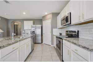 5642 WESTERLY BREEZE PLACE, SAINT CLOUD, FL 34771 Sold 03/27/25