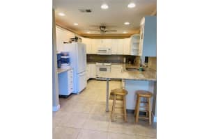 144 MAITLAND AVENUE, ALTAMONTE SPRINGS, FL 32701 Sold 03/31/25