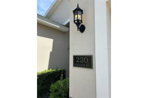 220 MESSINA PLACE, HOWEY IN THE HILLS, FL 34737 Sold 03/26/25