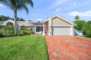 817 ROSEMERE CIRCLE, ORLANDO, FL 32835 Sold 02/24/25