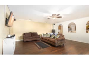 2122 AMOR WAY, LEESBURG, FL 34748 Sold 04/03/25