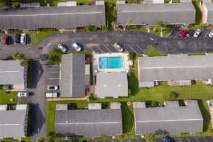 18 FAIRWAY COURT, DELAND, FL 32724 Sold 02/14/25