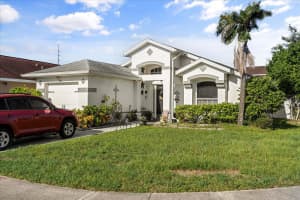 220 CORALWOOD COURT, KISSIMMEE, FL 34743 Sold 10/04/24