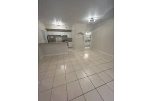 5578 Metrowest Blvd #107, ORLANDO