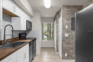 5304 BURNING TREE DRIVE, ORLANDO, FL 32811 Sold 11/14/24