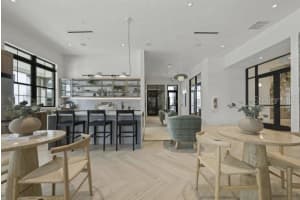 2790 GRAND AVE STREET, ST PETERSBURG, FL 33716 - MLS#MFRO6230092