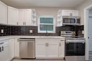 510 ROBSON STREET, LAKELAND, FL 33805 Sold 12/05/24
