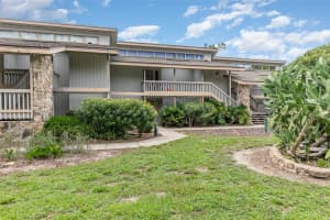 832 PINEWOOD COURT, HAINES CITY, FL 33844 Sold 07/31/25