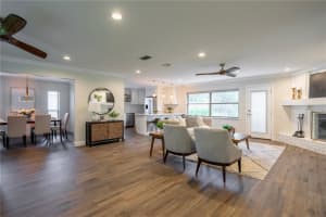 2905 LAKE ARNOLD PLACE, ORLANDO, FL 32806 Sold 10/09/24