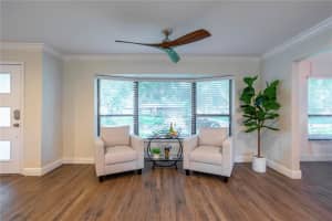 2905 LAKE ARNOLD PLACE, ORLANDO, FL 32806 Sold 10/09/24