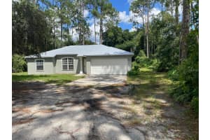 2335 CENTRAL PARKWAY, DELAND, FL 32724 Sold 09/19/24