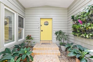 910 ENSENADA DRIVE, ORLANDO, FL 32825 Sold 09/20/24