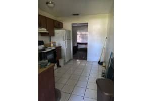 121 PALM STREET, DELAND, FL 32724 Sold 09/24/24