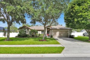 165 LAKEVIEW RESERVE BOULEVARD, WINTER GARDEN, FL 34787 Sold 10/17/24