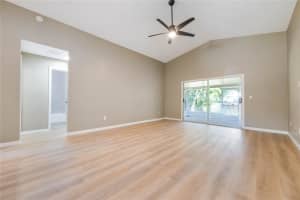 129 10TH STREET, CHULUOTA, FL 32766 Sold 12/06/24