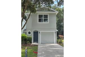 133 GLASS ONION DRIVE, HOWEY IN THE HILLS, FL 34737 Sold 11/18/24