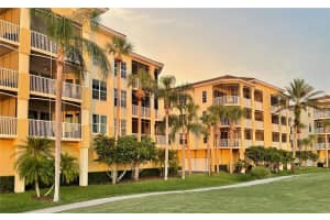 6450 Watercrest Way #402, LAKEWOOD RANCH