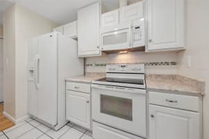137 PEACOCK DRIVE, ALTAMONTE SPRINGS, FL 32701 Sold 09/24/24