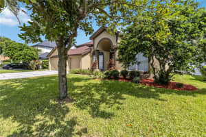 1137 BRANTLEY ESTATES DRIVE, ALTAMONTE SPRINGS, FL 32714 Sold 11/19/24