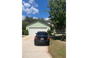 84 TWIN LAKE CIRCLE, UMATILLA, FL 32784 Sold 04/24/25