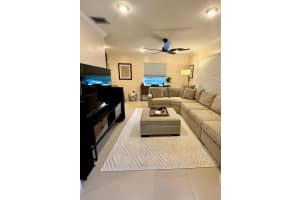 2818 MICHIGAN STREET, ORLANDO, FL 32806 Sold 12/13/24