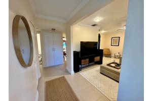 2818 MICHIGAN STREET, ORLANDO, FL 32806 Sold 12/13/24