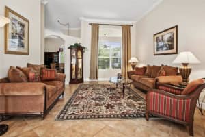 2375 STERLING CREEK PARKWAY, OVIEDO, FL 32766 Sold 11/05/24