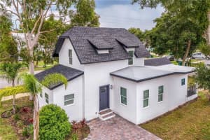 732 ORANGE AVENUE, EUSTIS, FL 32726 Sold 03/17/25