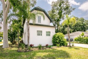 732 ORANGE AVENUE, EUSTIS, FL 32726 Sold 03/17/25