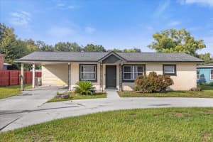1515 KENWOOD AVENUE, WINTER HAVEN, FL 33880 Sold 03/03/25
