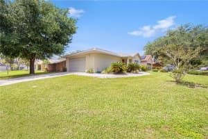 2686 WINCHESTER CIRCLE, EUSTIS, FL 32726 Sold 09/23/24