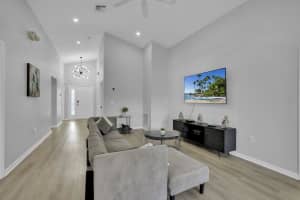 728 HILLCREST DRIVE, DAVENPORT, FL 33897 Sold 12/30/24