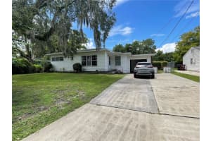 1300 EDGEWATER COURT, ORLANDO, FL 32804 Sold 10/04/24