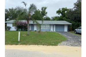 6 FOREST HILL DRIVE, AVON PARK, FL 33825 Sold 10/03/24