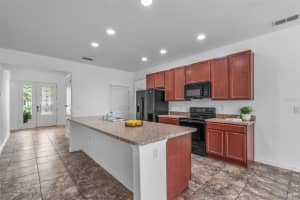 9326 OGLETHORPE DRIVE, GROVELAND, FL 34736 Sold 11/04/24
