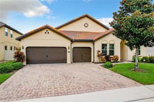 8440 CHILTON DRIVE, ORLANDO, FL 32836 Sold 11/04/24