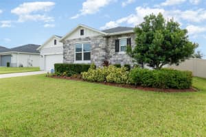 2279 CARRIAGE POINTE LOOP, APOPKA, FL 32712 Sold 09/11/24