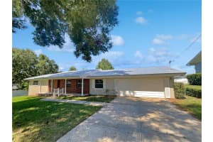 1905 MANOR CIRCLE, WINTER HAVEN, FL 33880 Sold 04/15/25
