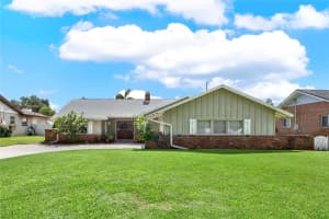 5019 DORIAN AVENUE, BELLE ISLE, FL 32812 Sold 12/16/24