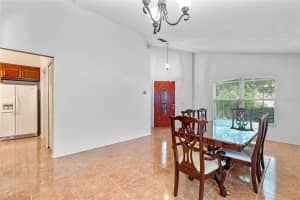 1916 WIREGRASS COURT, ORLANDO, FL 32826 Sold 12/20/24