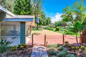32545 LAKESHORE DRIVE, TAVARES, FL 32778 Sold 02/27/25