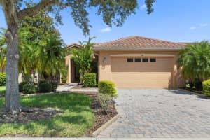 343 INDIAN WELLS AVENUE, KISSIMMEE, FL 34759 Sold 04/11/25