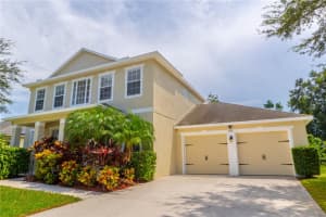 542 PARKER LEE LOOP, APOPKA, FL 32712 Sold 10/29/24