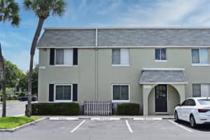 525 CONWAY ROAD, ORLANDO, FL 32807 Sold 12/20/24