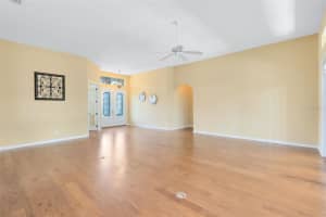 20810 QUEEN ALEXANDRA DRIVE, LEESBURG, FL 34748 Sold 12/03/24